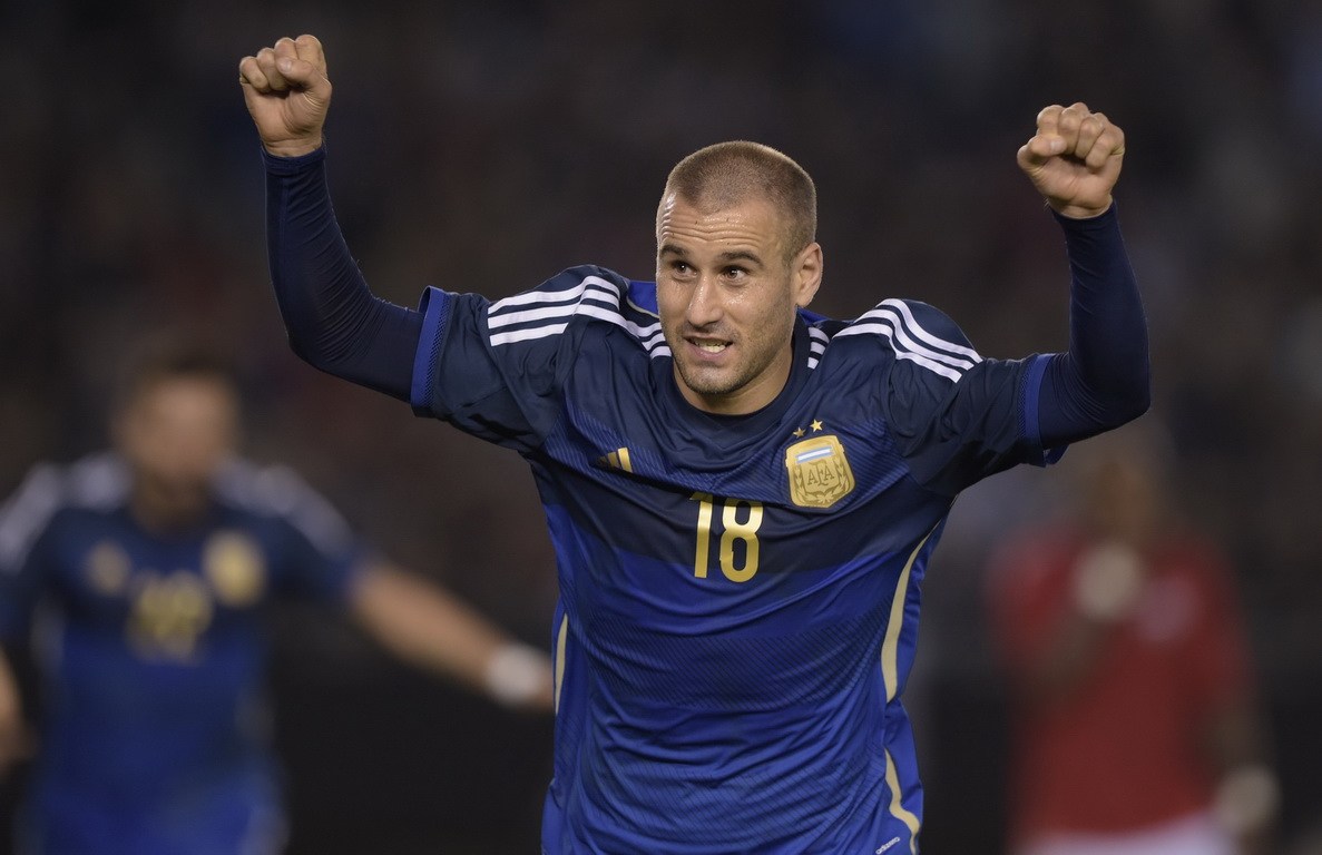 阿根廷熱身3-0 梅西遭嚴(yán)防