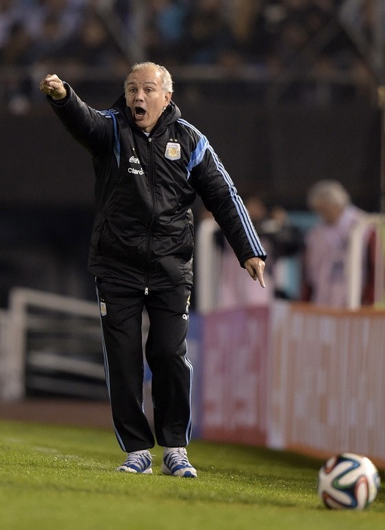 阿根廷熱身3-0 梅西遭嚴防