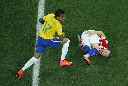 巴西揭幕戰打分 內馬爾8分居首