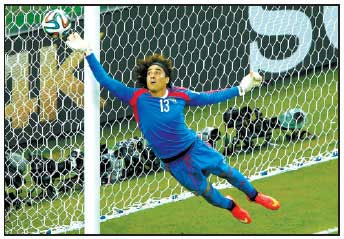 誰讓內馬爾絕望？誰讓卡佩羅失望？