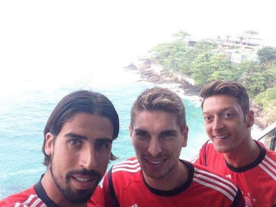 大戰(zhàn)在即 德國(guó)各種打氣