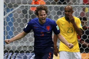 Germany wins World Cup on Mario Gotze's brilliance