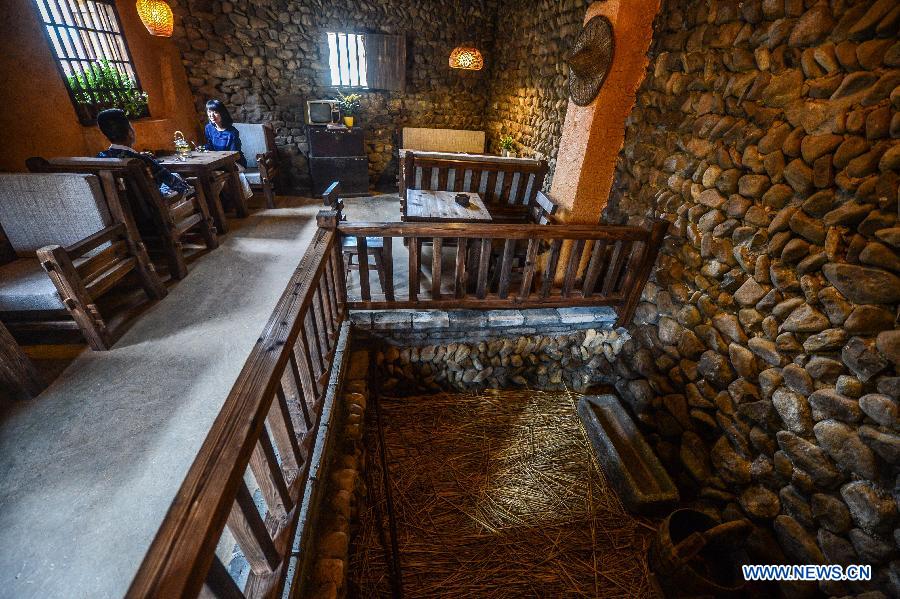 'Swinery tea bar' in China's Zhejiang