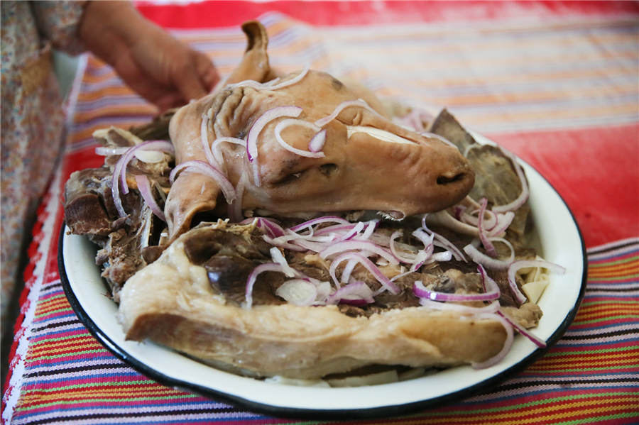 Distinctive ethnic features shown through food