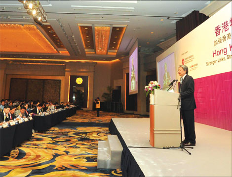 John Tsang sees HK and Shanghai as twin engines for RMB globalization