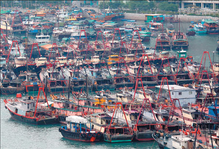 City waits, staring into the eye of Typhoon Megi