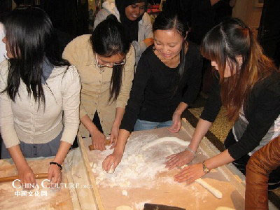 海外留學生共慶新春佳節