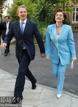 布萊爾倒霉的兩周 成最不受歡迎工黨首相