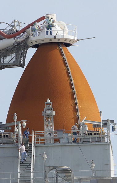 “發現”號隔熱層又出問題 NASA堅持計劃