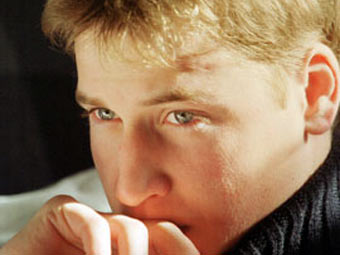 英王室生活也節儉 威廉王子超市買廉價T恤