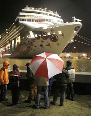 一艘船引發(fā)歐洲大停電 千萬余人過“黑暗周末”