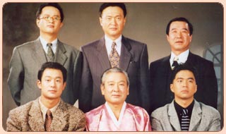 經濟萎靡 韓國再度流行“三世同堂”傳統大家庭