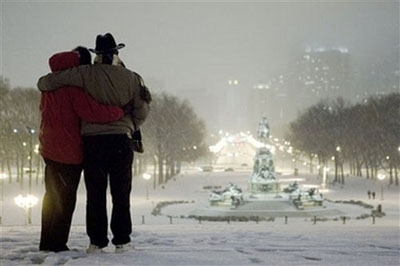 民生百態：美國中西部暴風雪下的快樂與痛苦