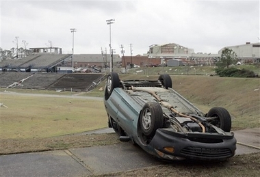 美兩天遭強勁龍卷風襲擊 至少20人遇難