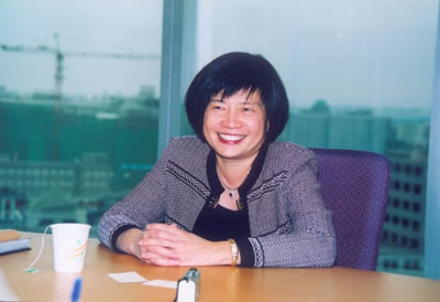 “三?八婦女節(jié)”特稿:華人女性在海外