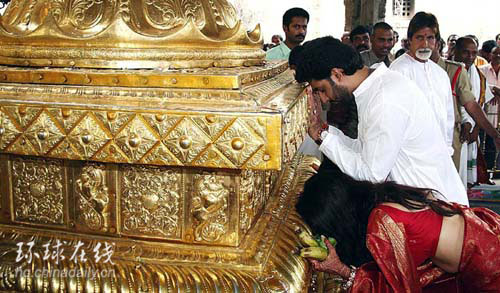 世界第一美女低調(diào)完婚