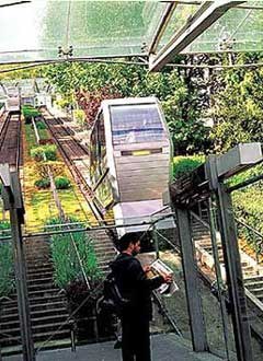 巴黎地鐵的艷遇藝術 感受巴黎“地下”風情