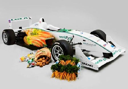 英國發明全球首款環保賽車 蔬菜作車身巧克力當燃料