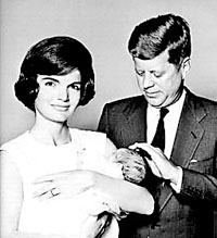 新書揭秘杰奎琳肯尼迪“真愛”