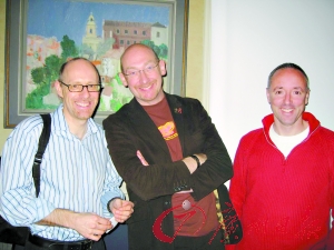 英研究:若想找回錢包 里面放張BB照