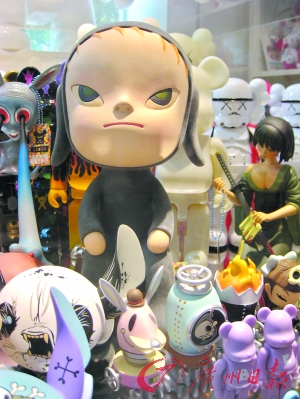 藝術玩具一件120萬？到底玩什么？