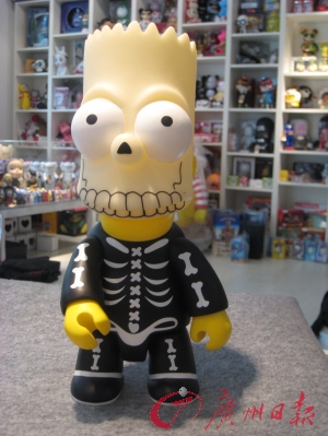 藝術玩具一件120萬?到底玩什么?