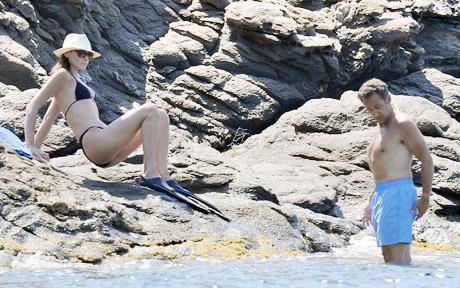 法國第一夫人被前夫原配踢爆偷情內幕