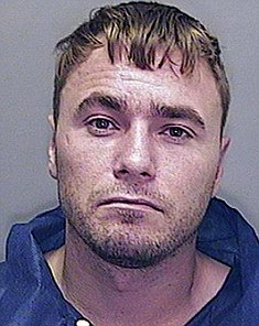 英國殺人犯用鞋帶開鎖逃獄