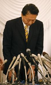 鳩山迎來執(zhí)政后第一個(gè)生日 感嘆執(zhí)政艱難