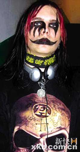 食人魔煮食女友大方請客 陪審員看證據病倒[圖]