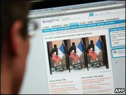 法國男子用國旗擦屁股照片獲獎 司法部長下令嚴查