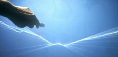 美國宇航局拍到神秘的“宇宙黑色裂縫”(圖)