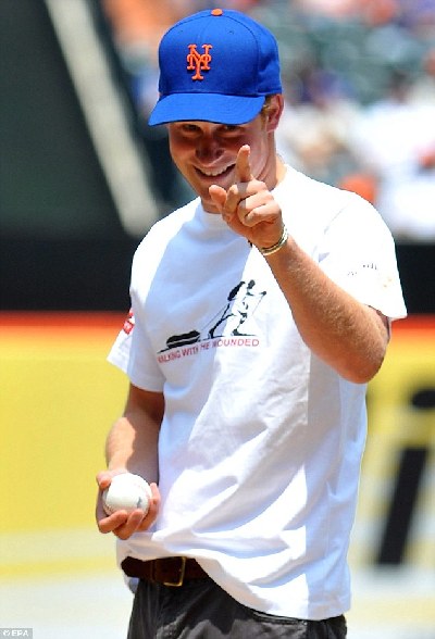 好投手加好戰友 英國王子哈里在紐約受夸獎