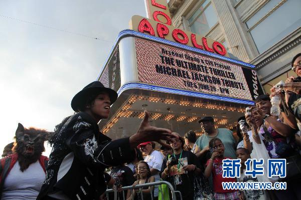世界各地杰克遜歌迷舉辦各種紀念活動(組圖)