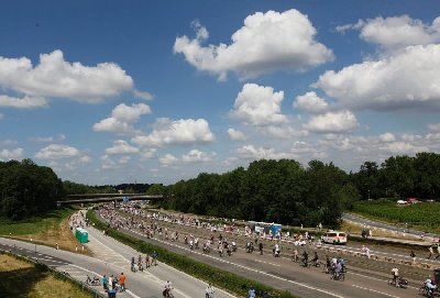 組圖：德國200萬人在高速公路上體驗“安靜生活”