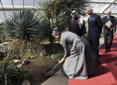 查爾斯拍環(huán)保片《和諧》 稱上帝派他來“拯救地球”