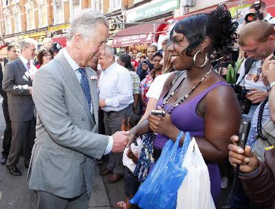 查爾斯拍環保片《和諧》 稱上帝派他來“拯救地球”