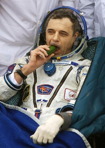 俄羅斯“聯(lián)盟”號載人飛船成功著陸 曾因故障耽誤一天