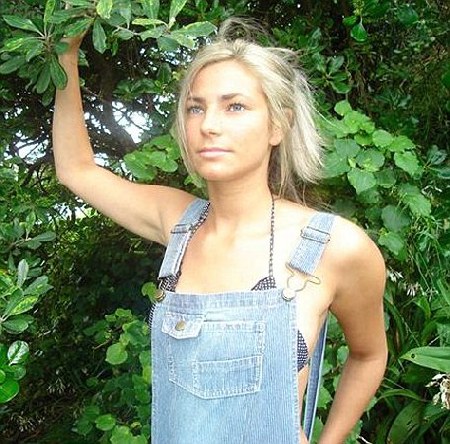 新西蘭“印度小姐”金發碧眼 參賽資格遭質疑