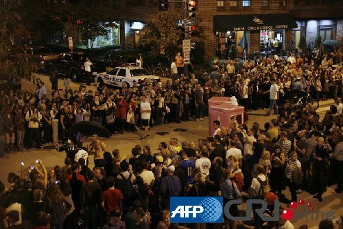 美國(guó)華盛頓舉辦高跟鞋變裝皇后比賽