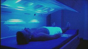 俄監(jiān)獄建“形象工程”更新醫(yī)療設(shè)備 囚犯可做日光浴