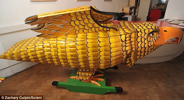 倫敦展出非洲個性化棺材 造型奇特體現身份