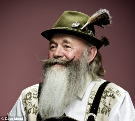 世界胡須大賽開幕在即 部分選手造型提前曝光