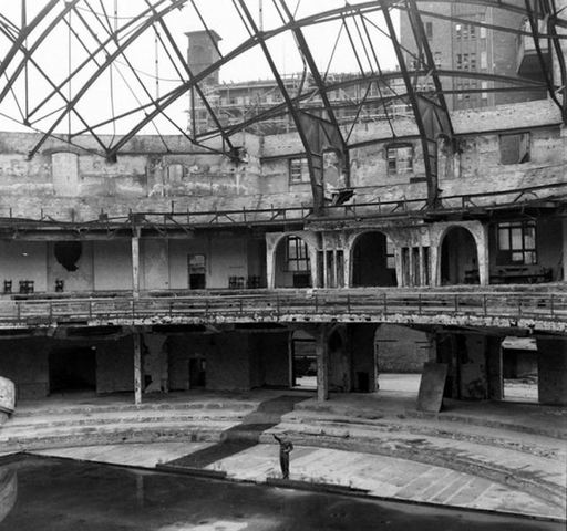 組圖:珍貴黑白老照片披露希特勒自殺地堡