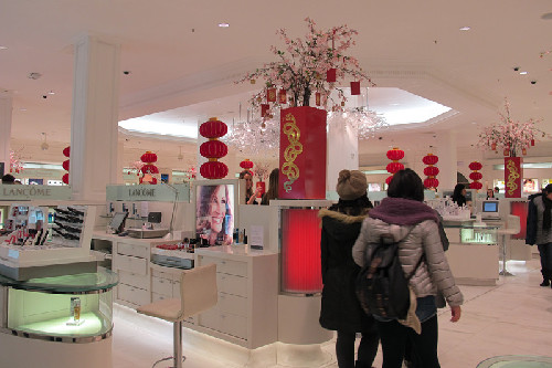 文化傳播加商業驅動 英國熱打“中國春節牌”