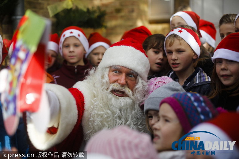  德國(guó)小鎮(zhèn)專營(yíng)“圣誕信箱” 替圣誕老人回復(fù)兒童來(lái)信