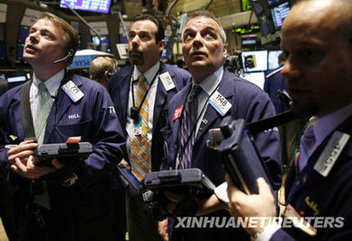 紐約股市連漲六周后大幅下挫[組圖]