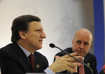 歐盟在G8峰會舉行新聞發布會