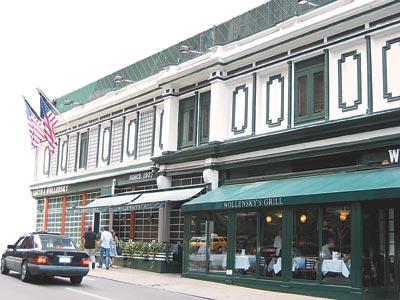 巴菲特天價午餐牛排館 紐約人權力象征