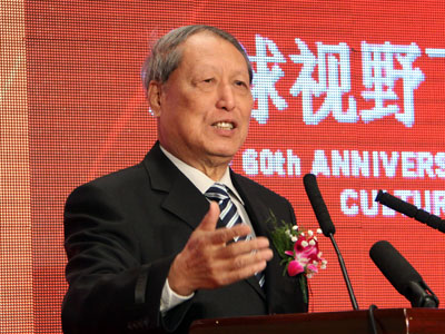 成思危:工資應與CPI聯動 否則收入實質為下降